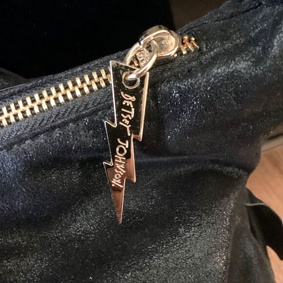 Betsey Johnson Just for the Frill of It Hobo Women's Bag Ruffle Detail in Black - Picture 10 of 10